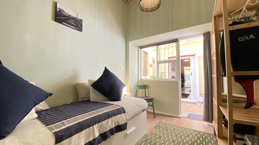 2 Bedroom Property for Sale in Simons Town Western Cape